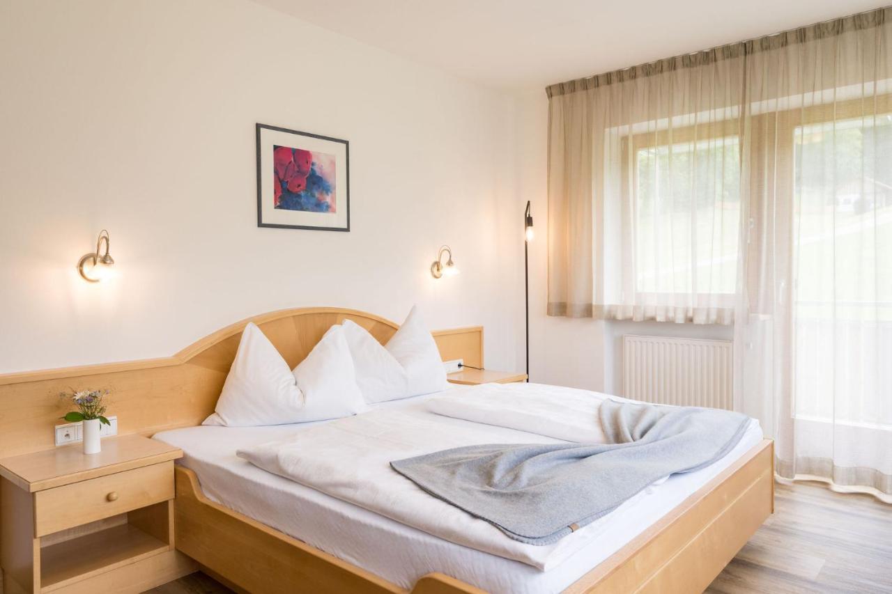 Bed and Breakfast Garni Schorneck à Brunico Extérieur photo